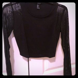Mesh sleeve crop top